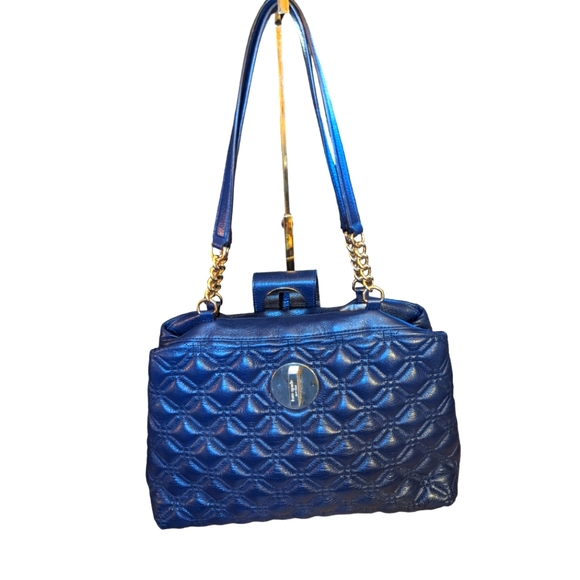 Quilted large Kate Spade navy leather bag with gold chain and leather straps. - Picture 2 of 6